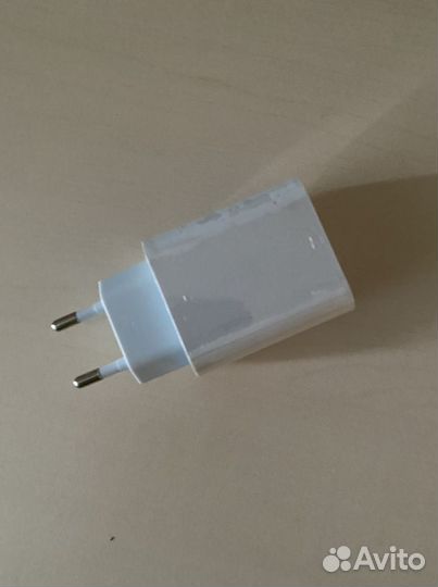 Блок питания для iPhone