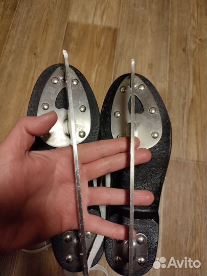 Коньки фигурные 37 размер