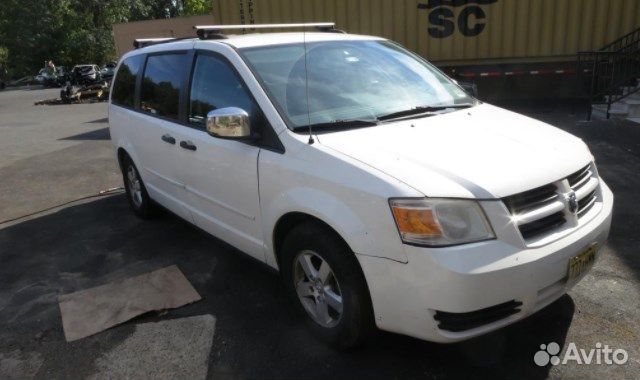 Разбор на запчасти Dodge Caravan 2008