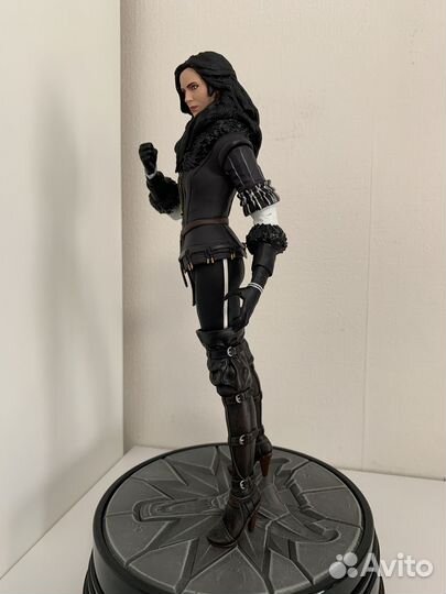 Фигурка ведьмак 3 Йеннифэр из Венгерберга