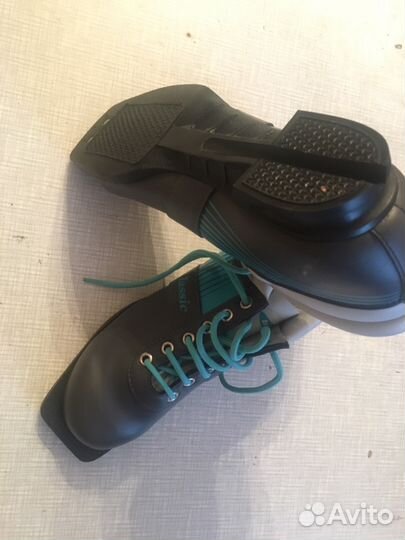 Лыжные ботинки