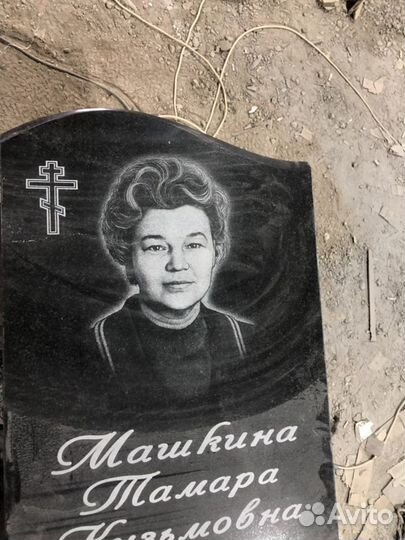 Памятники надгробия Оградки