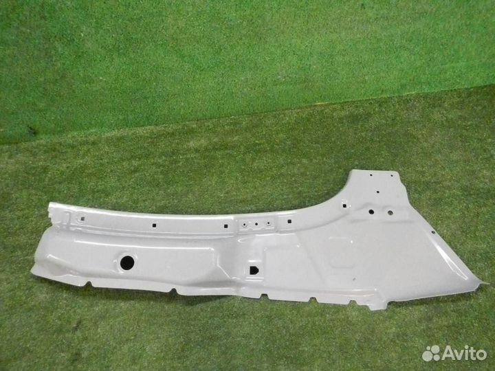 Панель задняя правая Hyundai Grand Starex H1 (2007