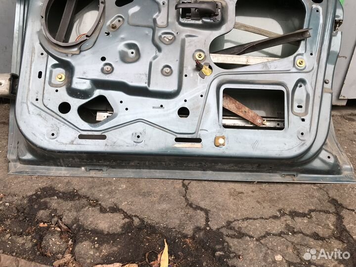 Дверь передняя правая Ford Explorer 2 4.0i 1995г