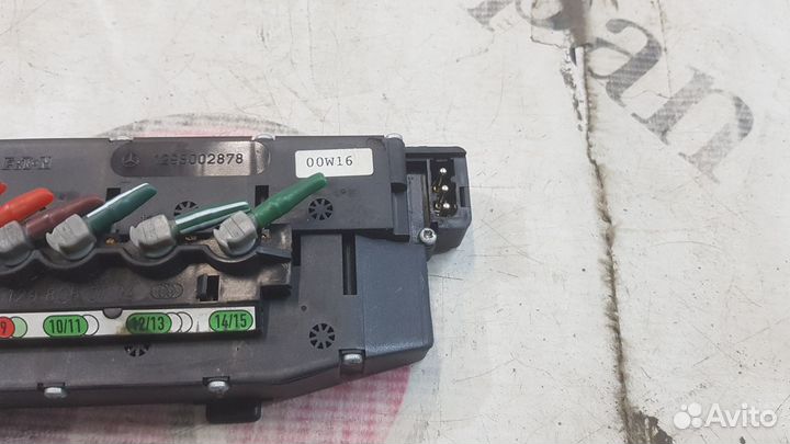 Пневматический клапан на Mercedes R129