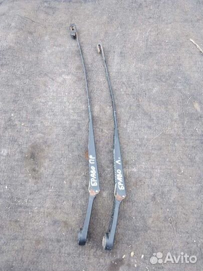 Поводок дворника Fiat Bravo