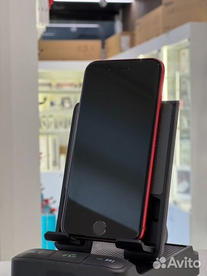 iPhone SE (2020), 64 ГБ