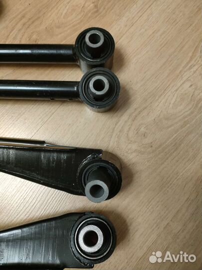 Рычаги и сайлентблоки задние,новые,Киа Кларус