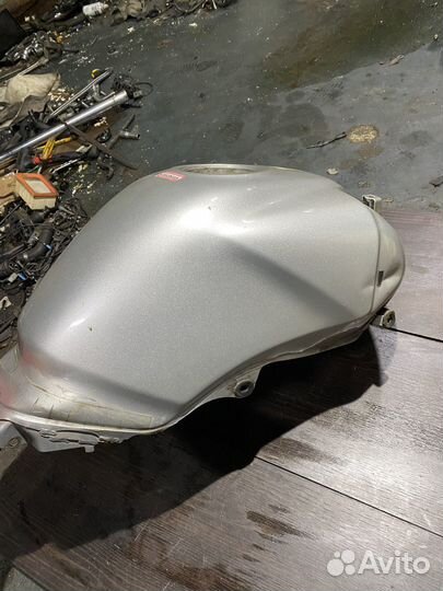 Бензобак для Honda CBF600S 04-07