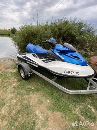 Продаю гидроцикл