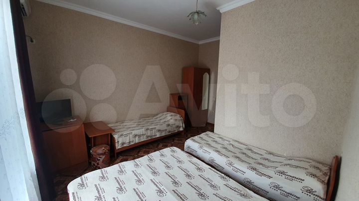 Комната 20 м² в > 9-к., 3/3 эт.