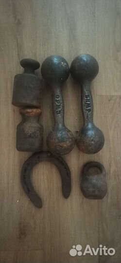 От весов чашечных механизм,разновесы (гири)