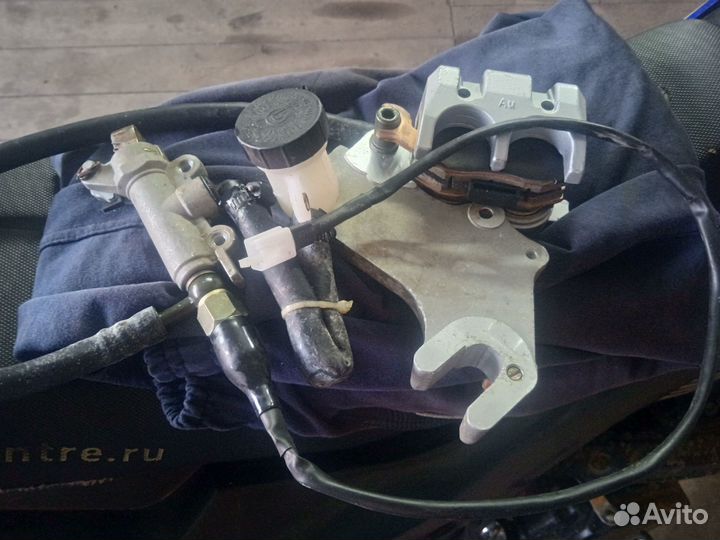 Передние и задние тормоза для мото