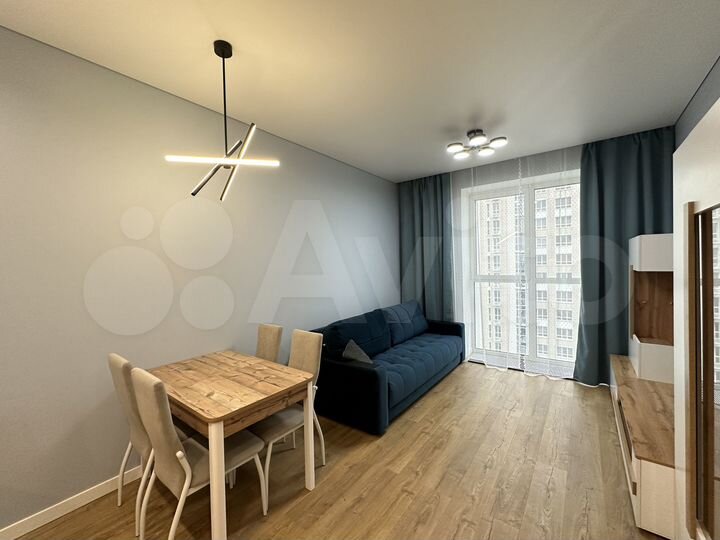 3-к. квартира, 80 м², 23/30 эт.