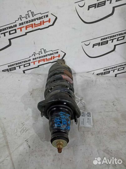 Стойка ходовки honda stream RN1 RN2 RN3 RN4 RN5 за