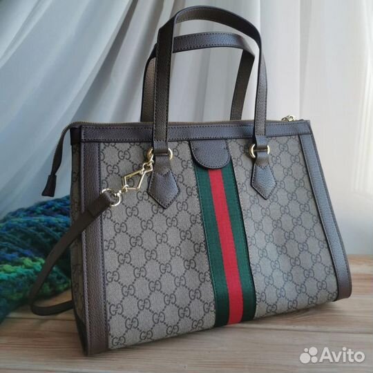 Женская сумка тоут Gucci Ophidia GG в наличии