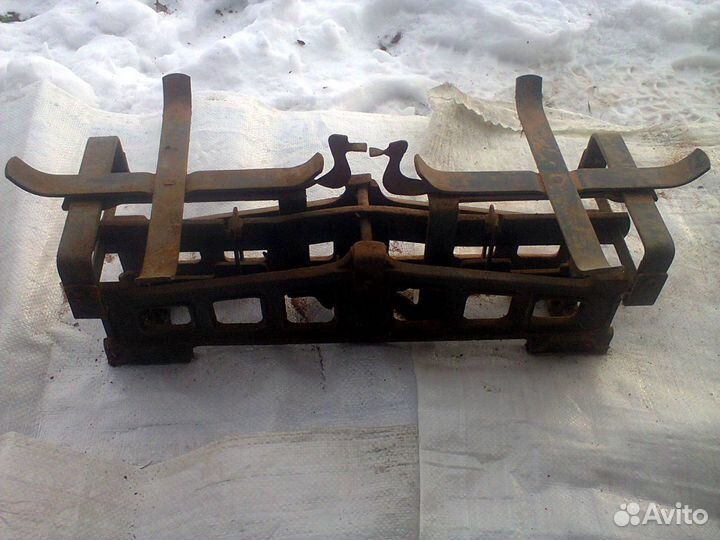 Весы старинные