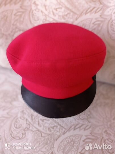 Кепка женская новая