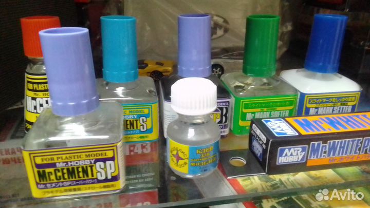 Клей для моделей, жидкость для декалей, шпаклёвка