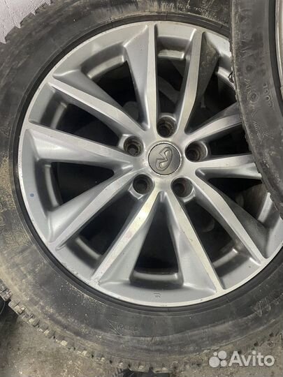 Диски infiniti r17 с зимней резиной
