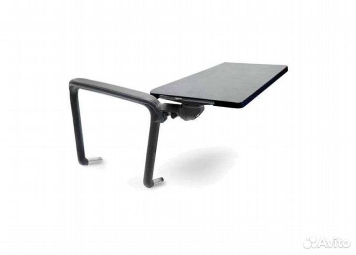 Стол для стула изо