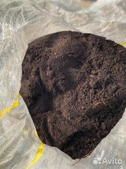 Чернозём в мешках