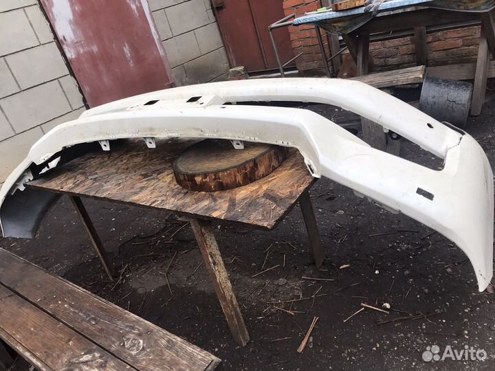 Бампер передний