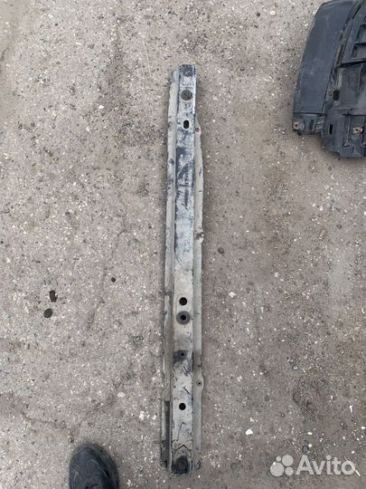 Планка крепления радиатора