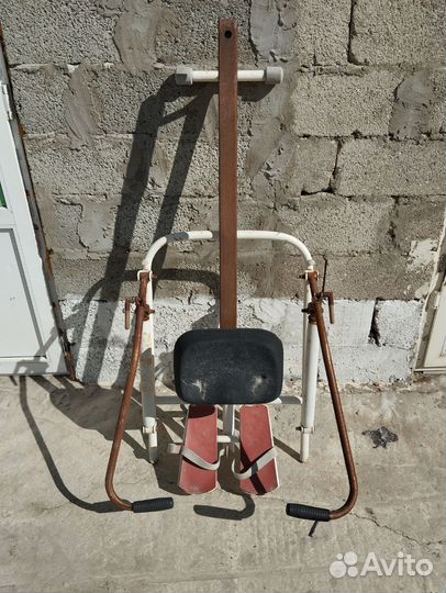 Гребной тренажер