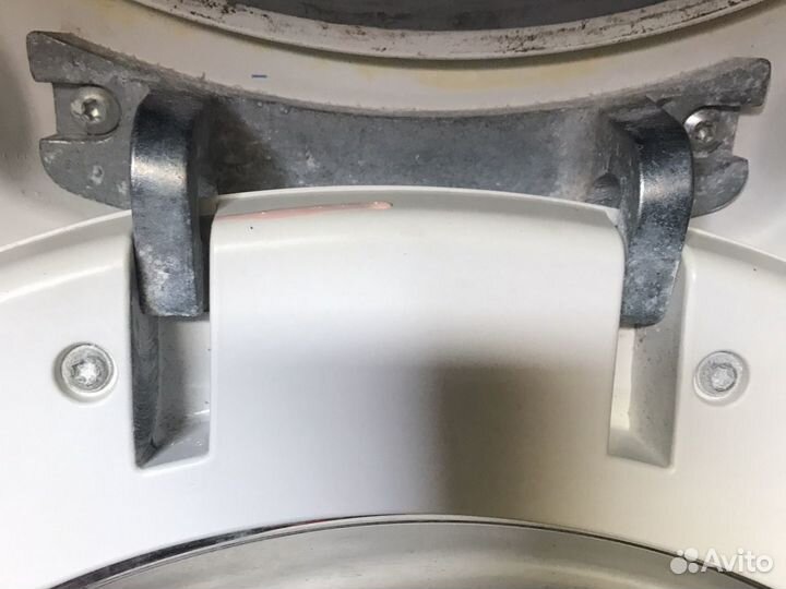 Люк стиральной машины Bosch