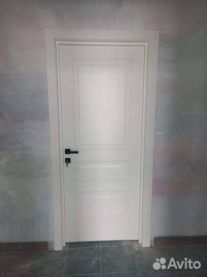 Двери межкомнатные белые классик новые