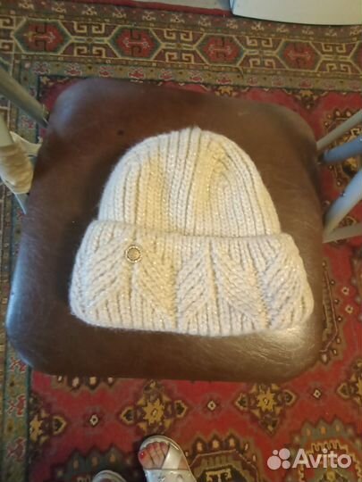 Шапка вязанная женская