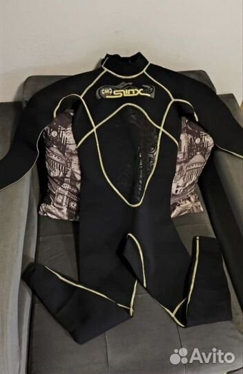 Гидрокостюм