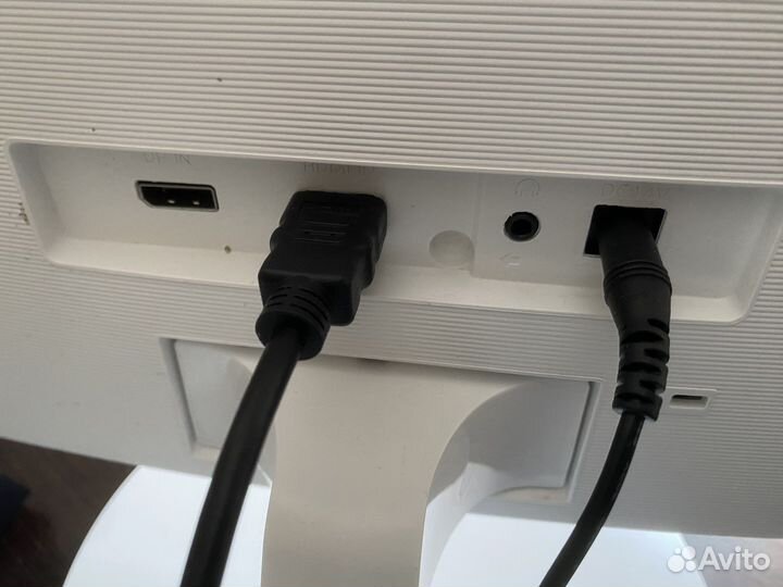 Монитор Samsung 32 изогнутый Full HD