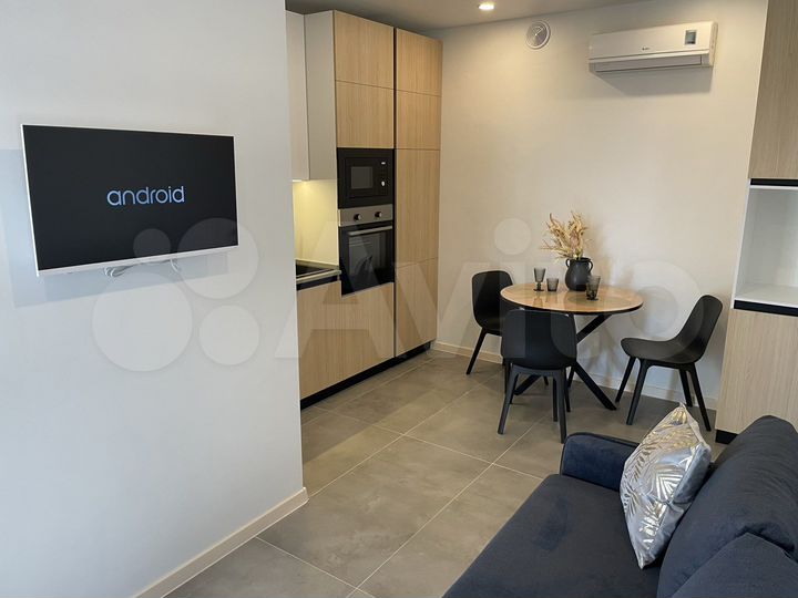 Дом 30 м² на участке 3 сот.