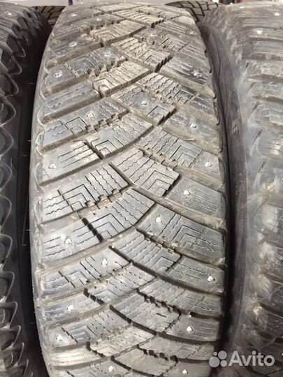 Goodyear Ultragrip Ice Arctic 195/65 R15 95T