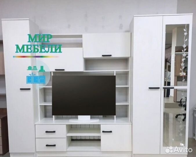 Стенка в гостиную со шкафом и нишей под тв