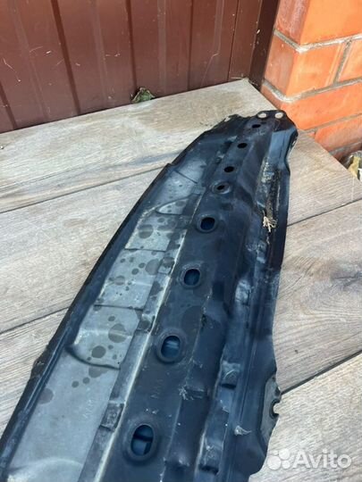 Щит моторного отсека Honda Civic 4D 1.3 2008