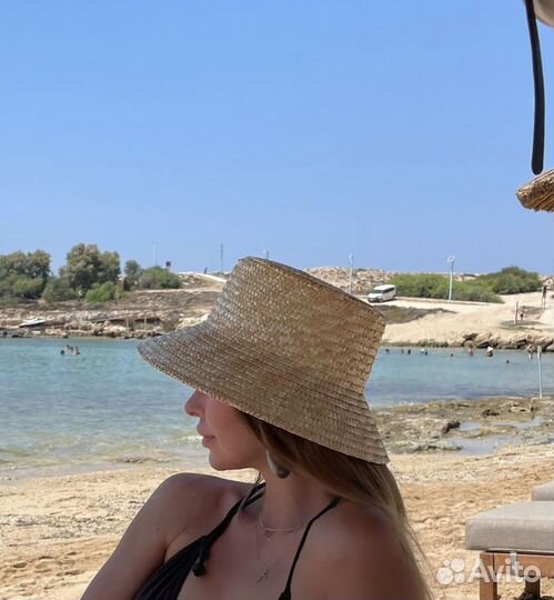 Шляпа женская соломенная