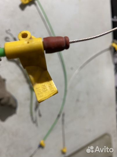 Троса замков дверей BMW 7 series E38 iL