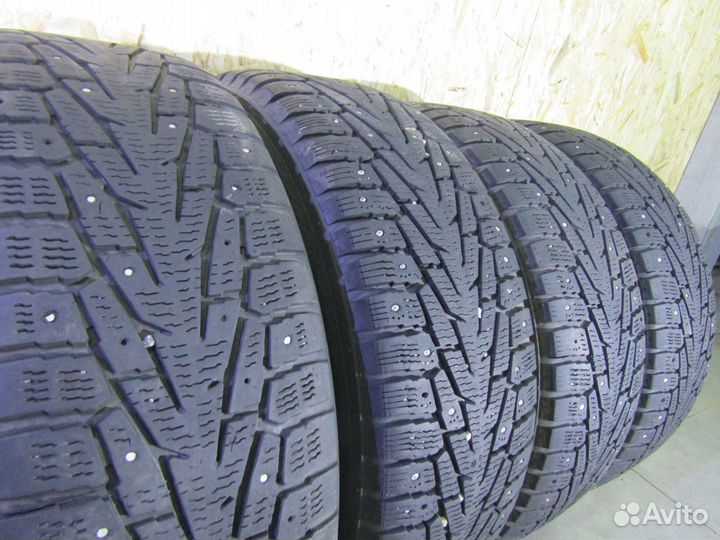 Nokian Tyres Hakkapeliitta 7 SUV 235/65 R17