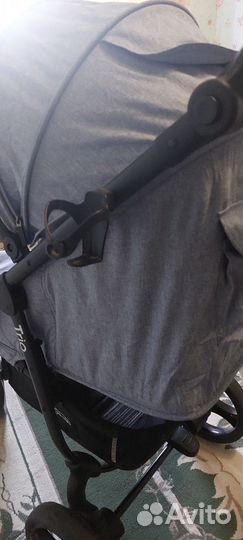 Детская прогулочная коляска