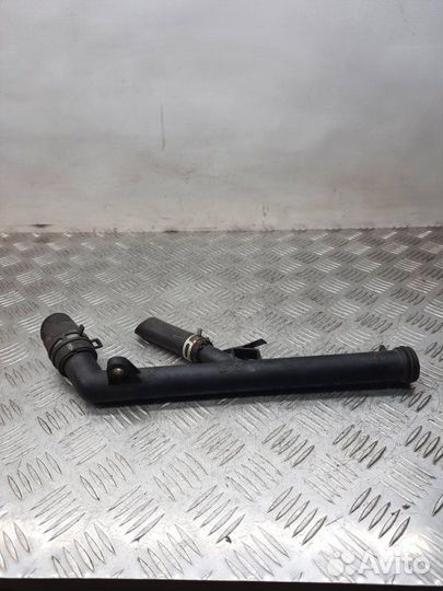 Трубка охлаждающей жидкости пластиковая Renault