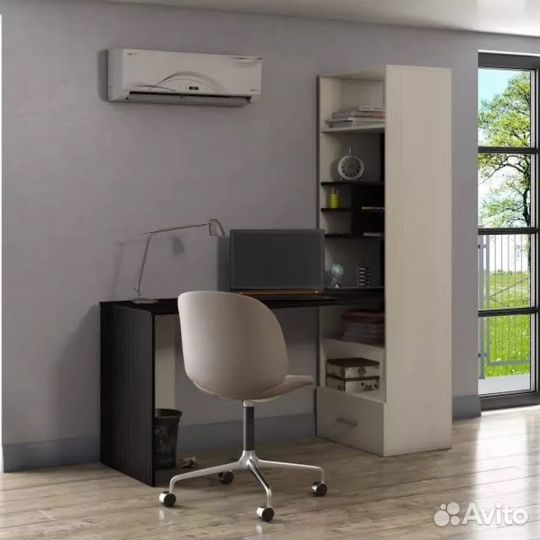 Стол с пеналом новый