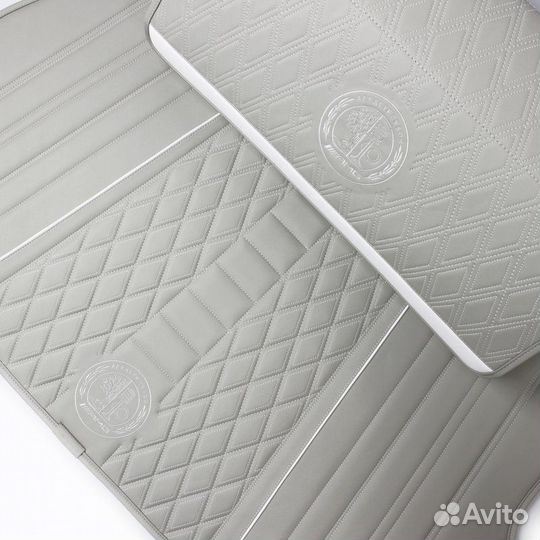 Ковры из полиуретановой кожи для автомобилей