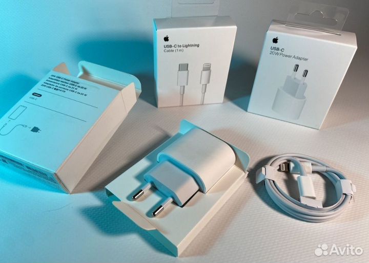 Зарядник на iPhone 20w 