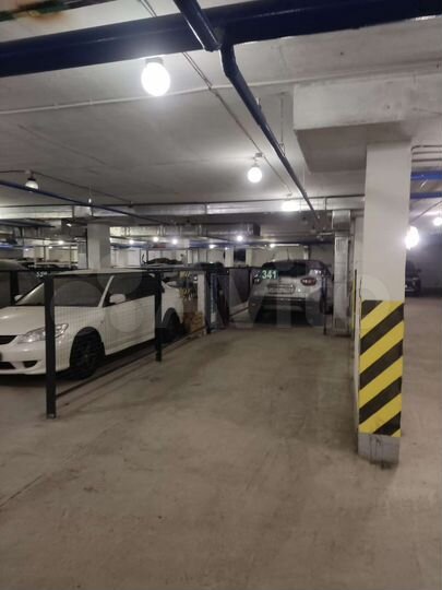 Машиноместо, 17 м²