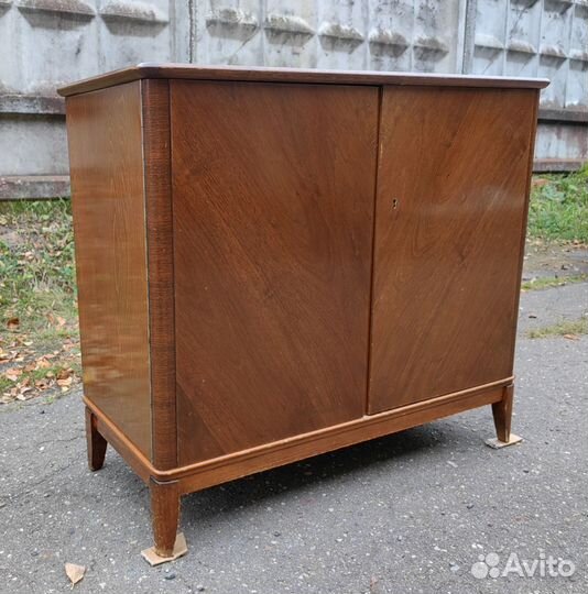 Винтажная тумба хайборд