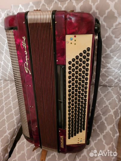 Баян цельнопланочный, московский,мастер Востриков