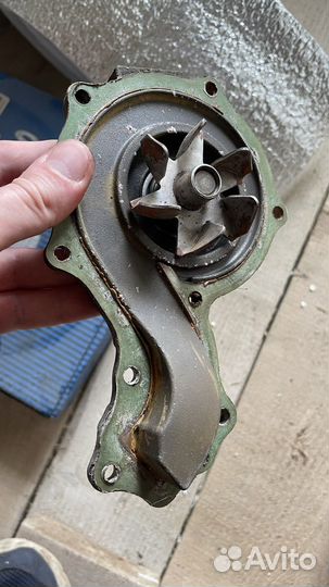 Водяная помпа